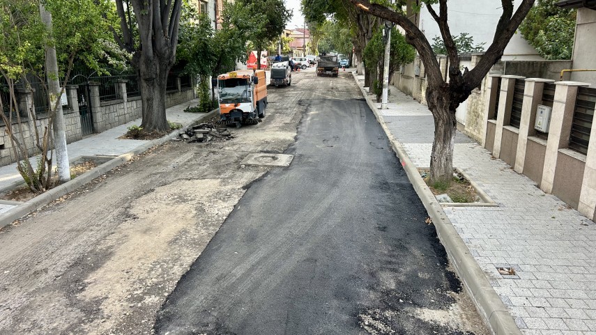 se asfalteaza carosabilul pe strada dorobantilor din cartierul faleza nord pe tronsonul cuprins intre se asfalteaza carosabilul pe strada dorobantilor din cartierul faleza nord pe tronsonul cuprins intre