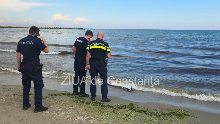 posibil fragment de drona descoperit pe plaja neversea din constanta 951969 posibil fragment de drona descoperit pe plaja neversea din constanta 951969