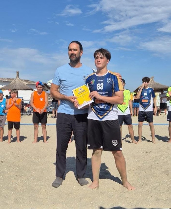 mamaia juniorii de la csm constanta medalii de aur si de bronz la campionatul national de beach handball mamaia juniorii de la csm constanta medalii de aur si de bronz la campionatul national de beach handball
