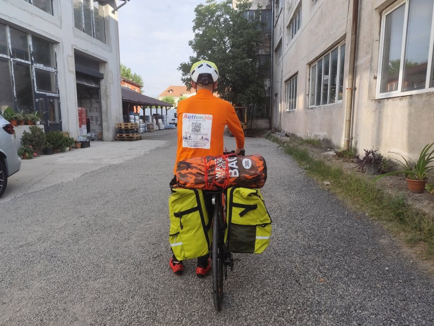 janos kiss din maramures a traversat romania pe bicicleta pentru o cauza nobila si va alerga 24 de ore janos kiss din maramures a traversat romania pe bicicleta pentru o cauza nobila si va alerga 24 de ore