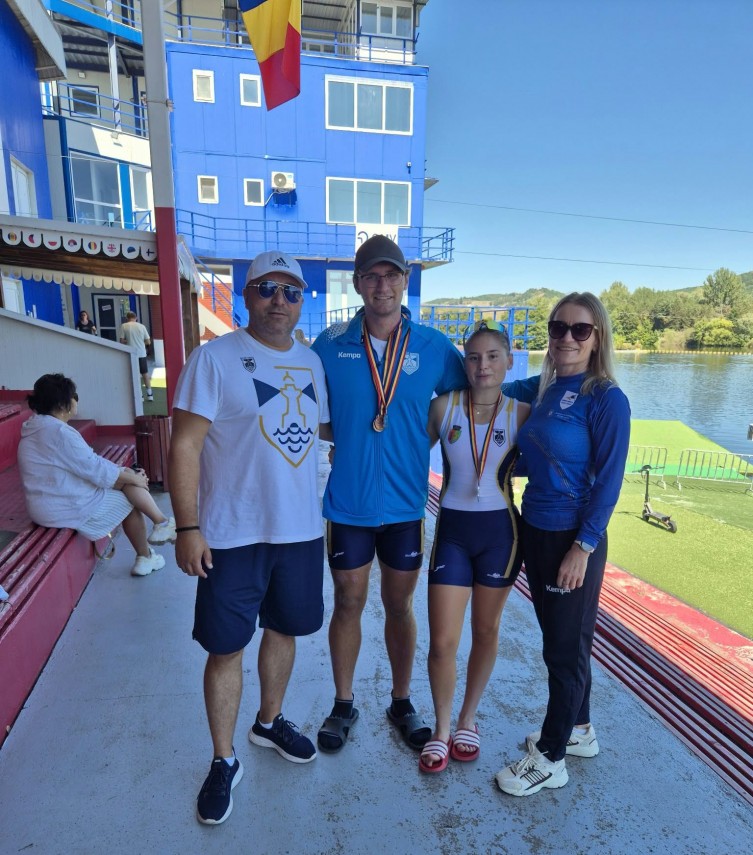 peste zece medalii pentru sportivii sectiei de kaiac canoe de la csm constanta la nationale galerie foto peste zece medalii pentru sportivii sectiei de kaiac canoe de la csm constanta la nationale galerie foto