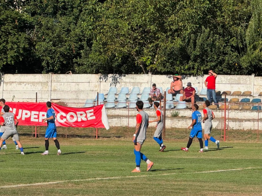 liga a 3 a in zece oameni cs agigea a obtinut in extremis un punct in deplasare cu gloria baneasa galerie liga a 3 a in zece oameni cs agigea a obtinut in extremis un punct in deplasare cu gloria baneasa galerie