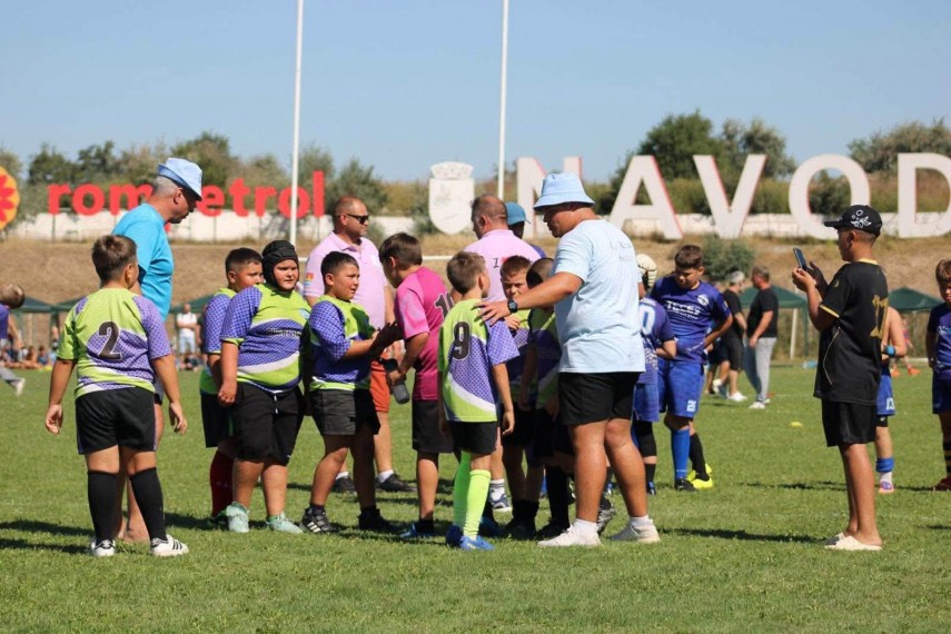 mini rugby cine a castigat categoriile de varsta ale trofeului petre lungu de la navodari au jucat copii mini rugby cine a castigat categoriile de varsta ale trofeului petre lungu de la navodari au jucat copii