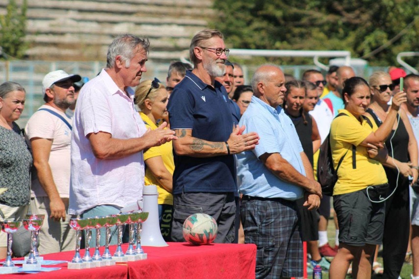mini rugby cine a castigat categoriile de varsta ale trofeului petre lungu de la navodari au jucat copii mini rugby cine a castigat categoriile de varsta ale trofeului petre lungu de la navodari au jucat copii