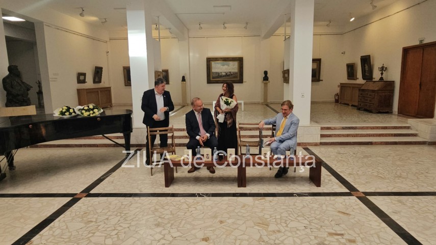 live video foto volumul dedicat implinirii a 150 de ani de la nasterea reginei maria lansat astazi la live video foto volumul dedicat implinirii a 150 de ani de la nasterea reginei maria lansat astazi la