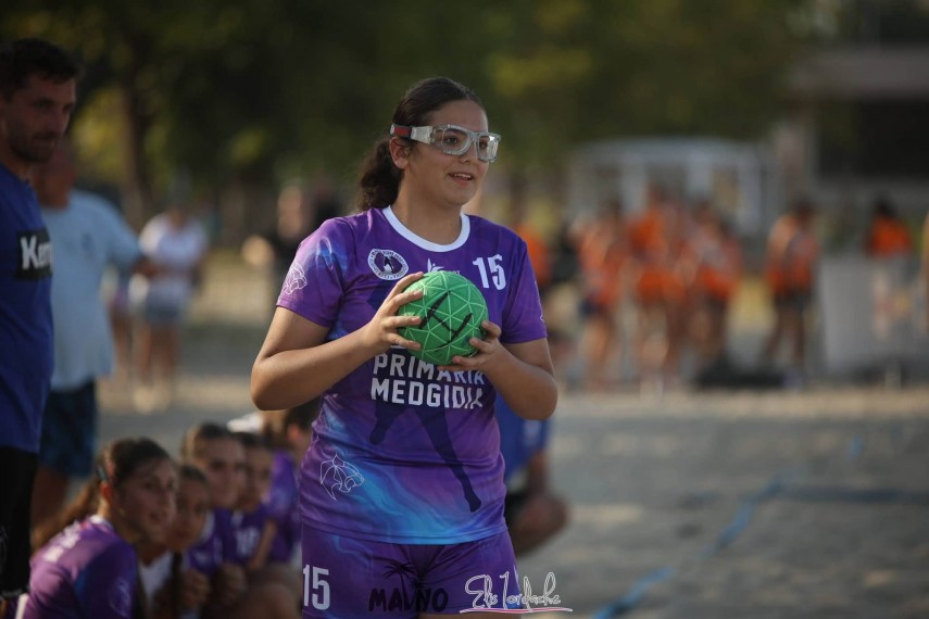 echipele happy kids medgidia pe locurile 5 si la 7 la campionatul national de beach handball galerie echipele happy kids medgidia pe locurile 5 si la 7 la campionatul national de beach handball galerie