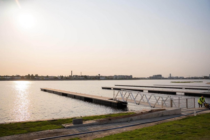 foto ilie bolojan vizita pe insula lacul morii alaturi de primarul sectorului 6 noul parc urban se deschide foto ilie bolojan vizita pe insula lacul morii alaturi de primarul sectorului 6 noul parc urban se deschide