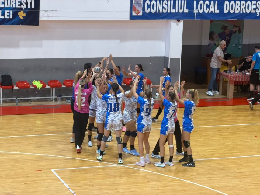 handbal csu neptun constanta debut cu victorie in noul sezon al diviziei a galerie foto 952912 handbal csu neptun constanta debut cu victorie in noul sezon al diviziei a galerie foto 952912