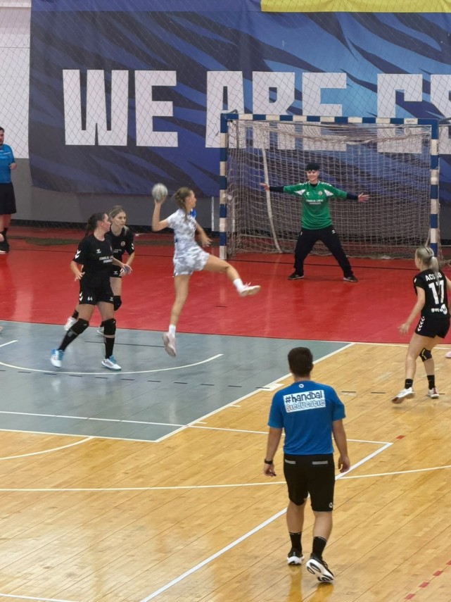 handbal csu neptun constanta debut cu victorie in noul sezon al diviziei a galerie foto 952912 handbal csu neptun constanta debut cu victorie in noul sezon al diviziei a galerie foto 952912