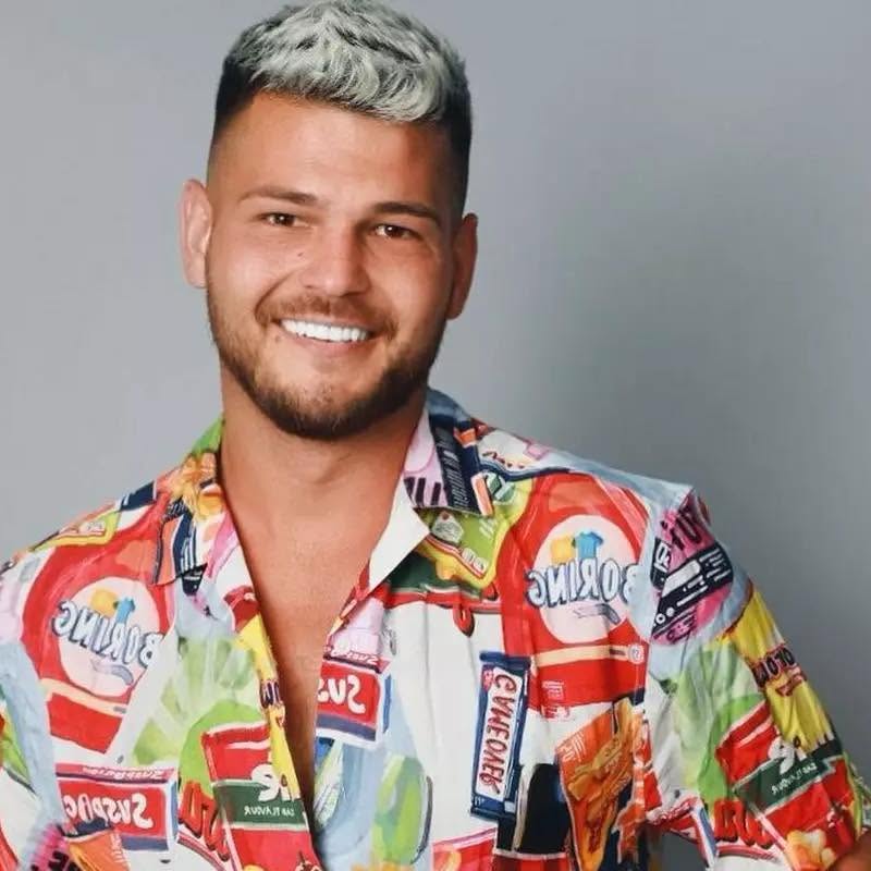 firma influencerului razvan botezatu isi majoreaza capitalul si intra pe piata serviciilor de resurse firma influencerului razvan botezatu isi majoreaza capitalul si intra pe piata serviciilor de resurse