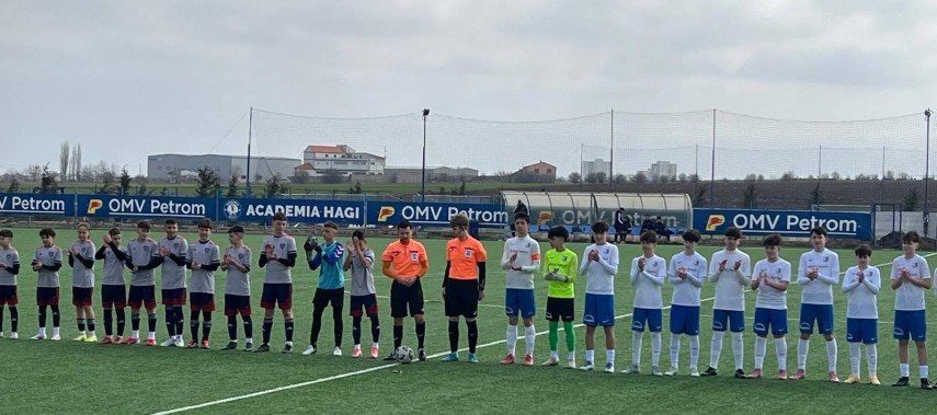 constanta darius nedelcu a jucat fotbal la academia hagi iar acum imparte dreptatea pe teren creste frumos constanta darius nedelcu a jucat fotbal la academia hagi iar acum imparte dreptatea pe teren creste frumos
