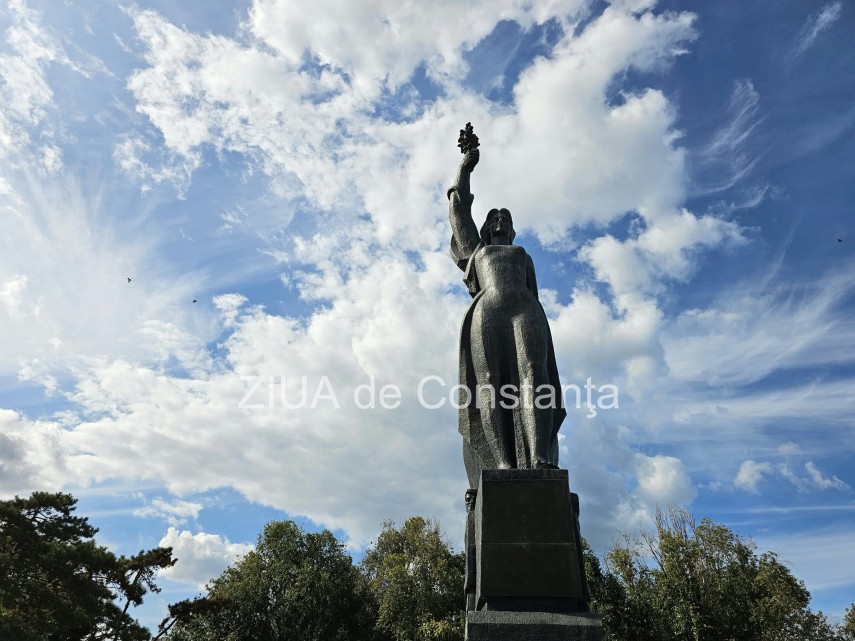foto video la constanta ceremonia oficiala de deschidere a campionatului european de navomodelism clasa foto video la constanta ceremonia oficiala de deschidere a campionatului european de navomodelism clasa