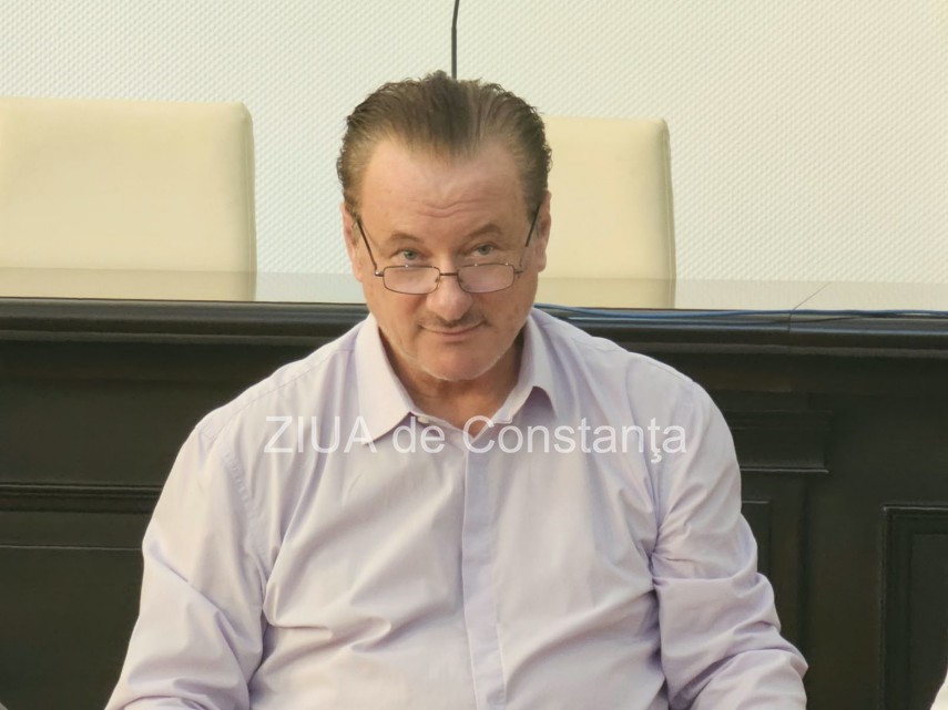 foto video dezbatere publica la constanta privind noul regulament al parcarilor publice 953275 foto video dezbatere publica la constanta privind noul regulament al parcarilor publice 953275