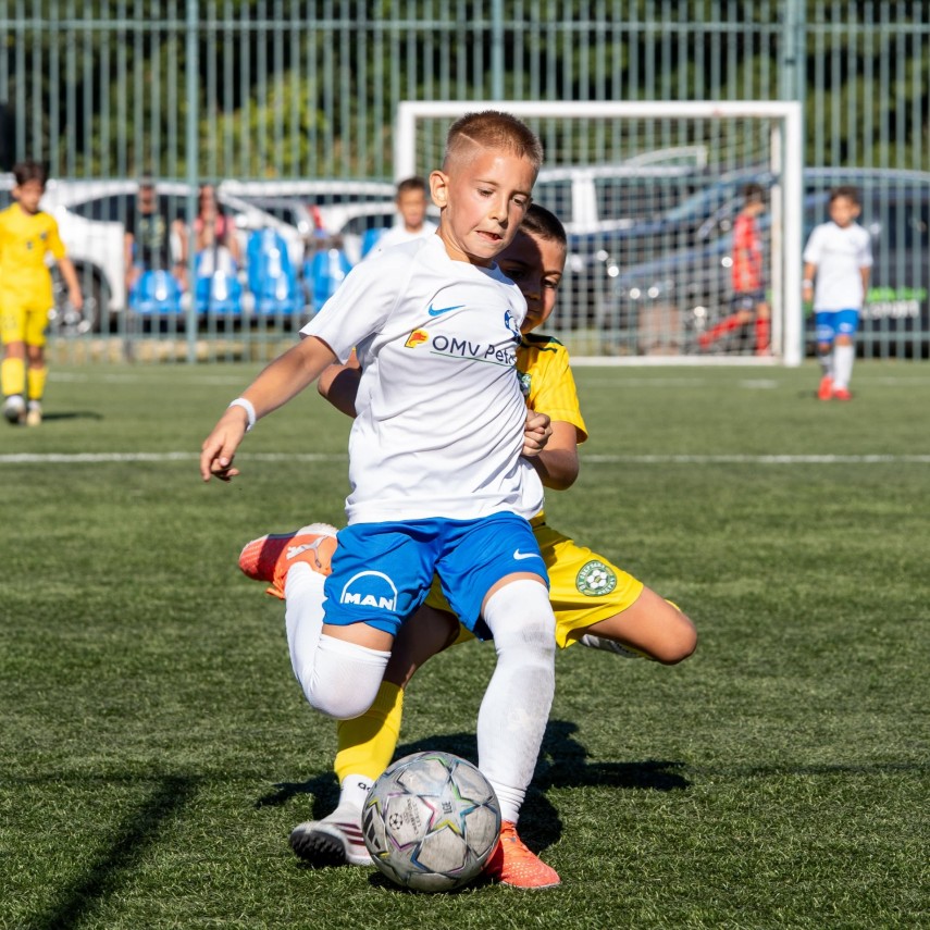 dominic popa academia hagi 2018 desemnat mvp ul categoriei la turneul gold cup de la kranevo galerie dominic popa academia hagi 2018 desemnat mvp ul categoriei la turneul gold cup de la kranevo galerie