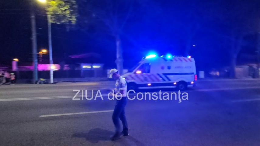 accident rutier in constanta un autoturism a intrat intr un stalp de electricitate 953477 accident rutier in constanta un autoturism a intrat intr un stalp de electricitate 953477