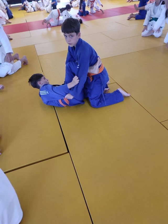 cs marina constanta stefan avram a urcat pe podium la campionatul balcanic de ju jitsu munca disciplina cs marina constanta stefan avram a urcat pe podium la campionatul balcanic de ju jitsu munca disciplina