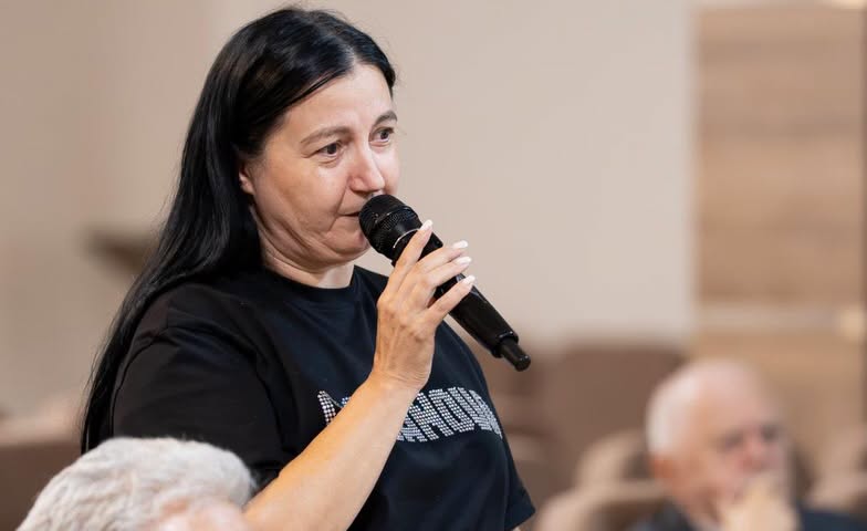 foto nicusor dan intalnire cu romanii din transcarpatia apararea drepturilor si intereselor comunitatilor foto nicusor dan intalnire cu romanii din transcarpatia apararea drepturilor si intereselor comunitatilor