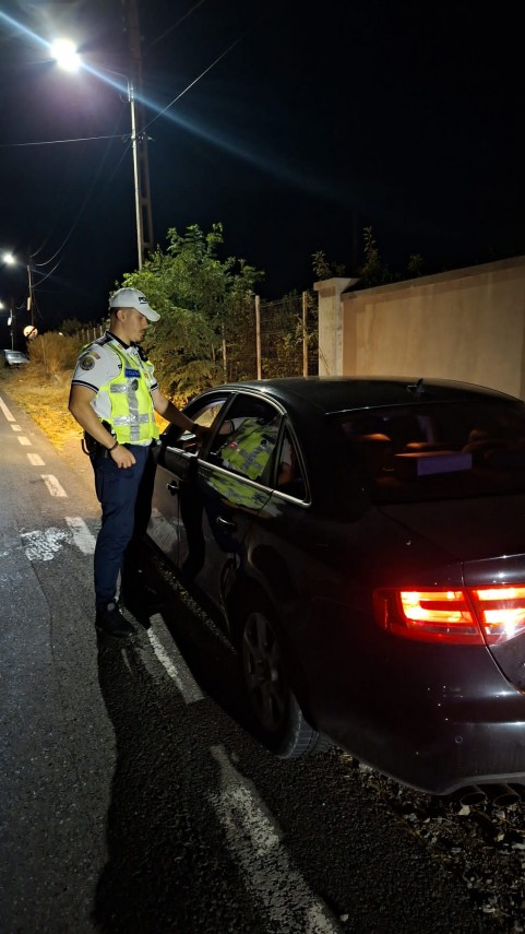 foto bilant rutier la tulcea sute de sanctiuni contraventionale si zeci de permise retinute de politisti foto bilant rutier la tulcea sute de sanctiuni contraventionale si zeci de permise retinute de politisti