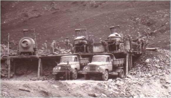 foto unul dintre cele mai spectaculoase drumuri din romania la ceas aniversar 52 de ani de transfagarasan foto unul dintre cele mai spectaculoase drumuri din romania la ceas aniversar 52 de ani de transfagarasan