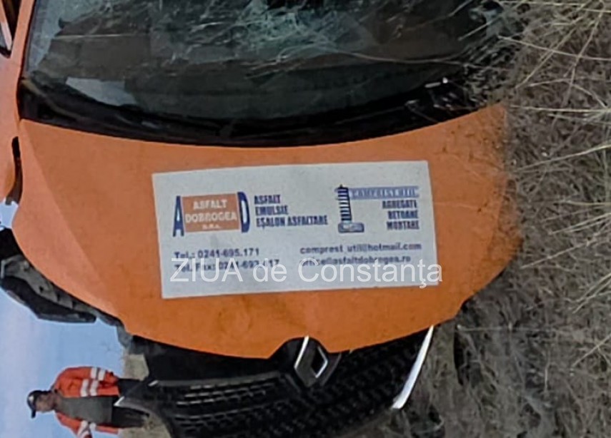 stiri constanta azi foto video update accident pe dn22 la intrarea in sacele cu microbuz rasturnat sase stiri constanta azi foto video update accident pe dn22 la intrarea in sacele cu microbuz rasturnat sase
