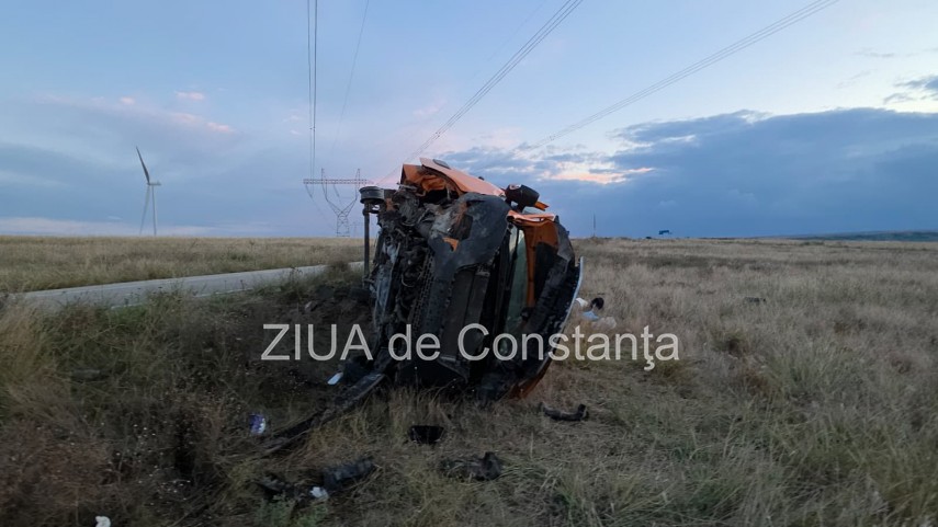 stiri constanta azi foto video update accident pe dn22 la intrarea in sacele cu microbuz rasturnat sase stiri constanta azi foto video update accident pe dn22 la intrarea in sacele cu microbuz rasturnat sase