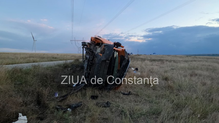 stiri constanta azi foto video update accident pe dn22 la intrarea in sacele cu microbuz rasturnat sase stiri constanta azi foto video update accident pe dn22 la intrarea in sacele cu microbuz rasturnat sase