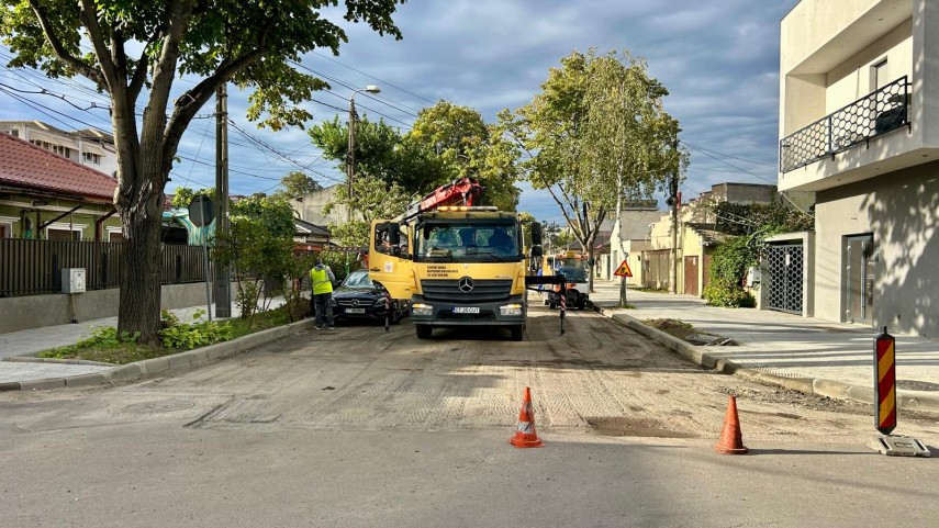 lucrari de asfaltare pe strada rasuri pe tronsonul cuprins intre strada portitei si strada trandafirului lucrari de asfaltare pe strada rasuri pe tronsonul cuprins intre strada portitei si strada trandafirului