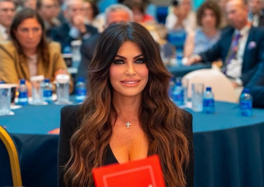 sursa foto: Facebook/ Kimberly Guilfoyle