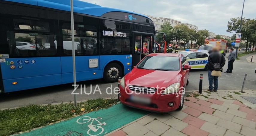 foto video accident rutier la intersectia lapusneanu cu hasdeu in constanta 954736 foto video accident rutier la intersectia lapusneanu cu hasdeu in constanta 954736