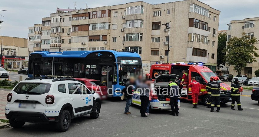 foto video accident rutier la intersectia lapusneanu cu hasdeu in constanta 954736 foto video accident rutier la intersectia lapusneanu cu hasdeu in constanta 954736