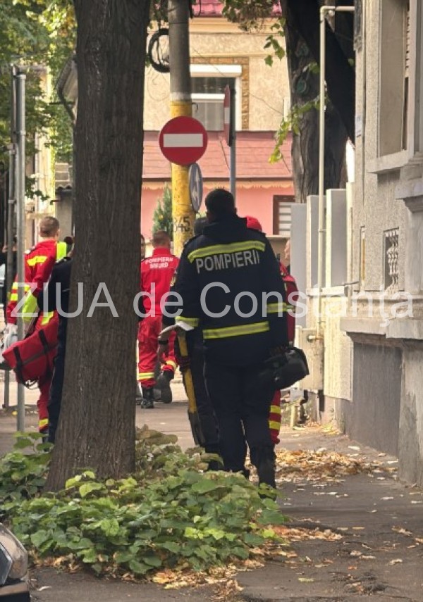 foto video interventie a pompierilor isu dobrogea pe strada decebal din constanta 954848 foto video interventie a pompierilor isu dobrogea pe strada decebal din constanta 954848