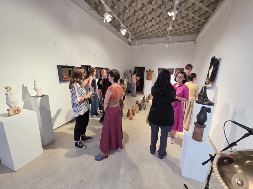 artist din constanta expozitia matriarhatul pamantului zeite semnata de ciprian ariciu deschisa publicului artist din constanta expozitia matriarhatul pamantului zeite semnata de ciprian ariciu deschisa publicului