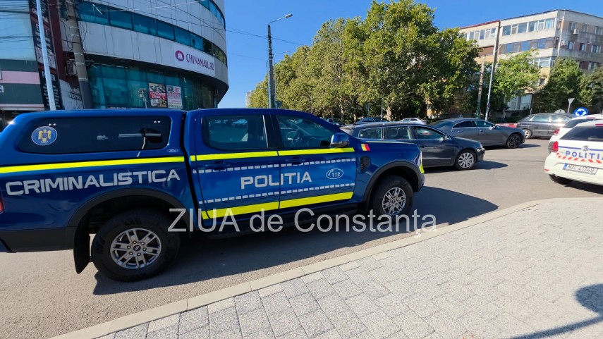 foto video accident in zona brotacei din constanta un livrator pe scuter ar fi fost lovit de o masina foto video accident in zona brotacei din constanta un livrator pe scuter ar fi fost lovit de o masina