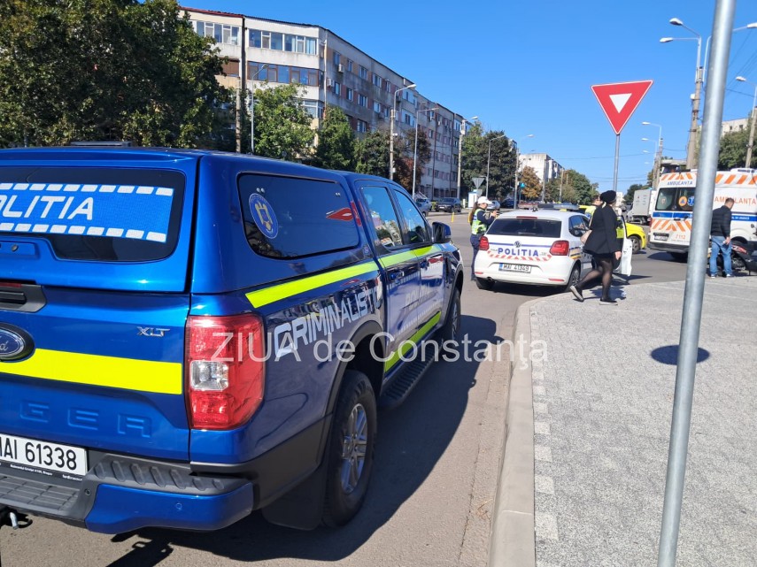 foto video accident in zona brotacei din constanta un livrator pe scuter ar fi fost lovit de o masina foto video accident in zona brotacei din constanta un livrator pe scuter ar fi fost lovit de o masina