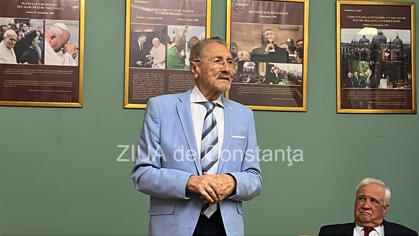 live text foto tasin gemil lanseaza volumele sublimul stat otoman si tarile romane presedintele emil live text foto tasin gemil lanseaza volumele sublimul stat otoman si tarile romane presedintele emil