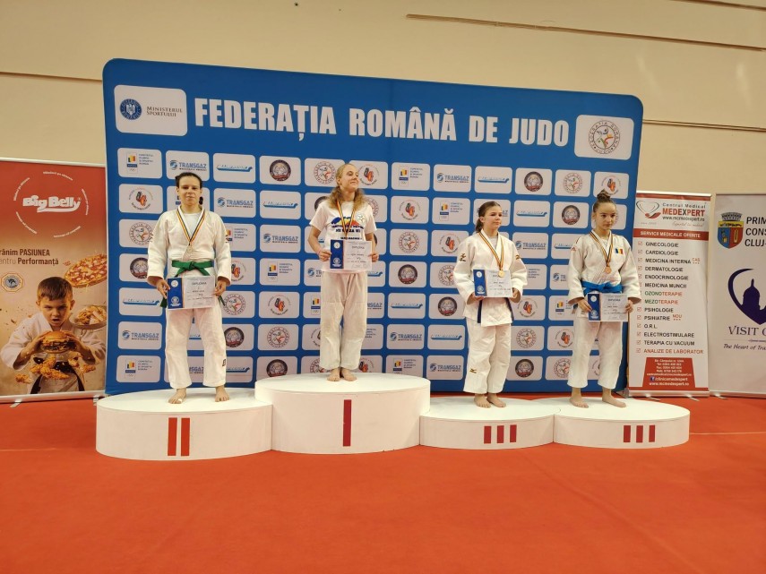 cs sparta techirghiol luiza vatafu medaliata cu argint la campionatul national de judo ne waza o noua cs sparta techirghiol luiza vatafu medaliata cu argint la campionatul national de judo ne waza o noua