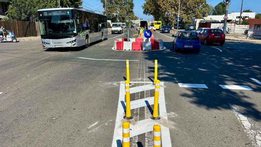 un sens giratoriu a fost amenajat pe strada cumpenei pentru imbunatatirea accesului pe strada spiru haret un sens giratoriu a fost amenajat pe strada cumpenei pentru imbunatatirea accesului pe strada spiru haret