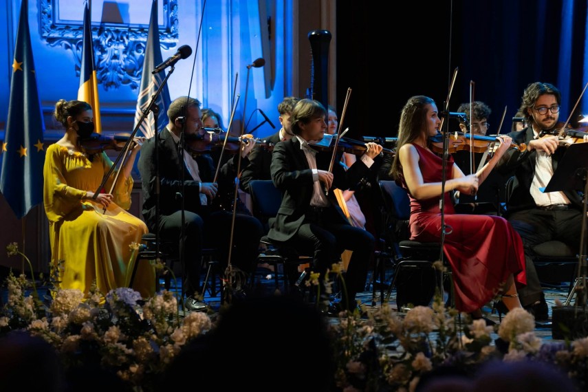 foto 70 de ani de la aderarea romaniei la unesco jubileu marcat printr o gala la opera nationala bucuresti foto 70 de ani de la aderarea romaniei la unesco jubileu marcat printr o gala la opera nationala bucuresti