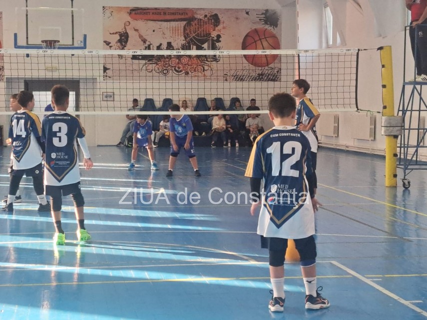 csm constanta baietii de la minivolei doua victorii la primul turneu si locul doi in clasament galerie csm constanta baietii de la minivolei doua victorii la primul turneu si locul doi in clasament galerie
