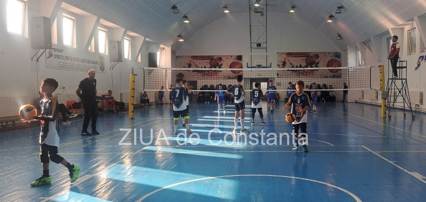 csm constanta baietii de la minivolei doua victorii la primul turneu si locul doi in clasament galerie csm constanta baietii de la minivolei doua victorii la primul turneu si locul doi in clasament galerie