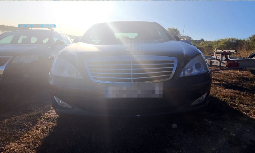 stiri constanta foto autoturism cautat pentru confiscare in irlanda depistat de politistii de frontiera stiri constanta foto autoturism cautat pentru confiscare in irlanda depistat de politistii de frontiera