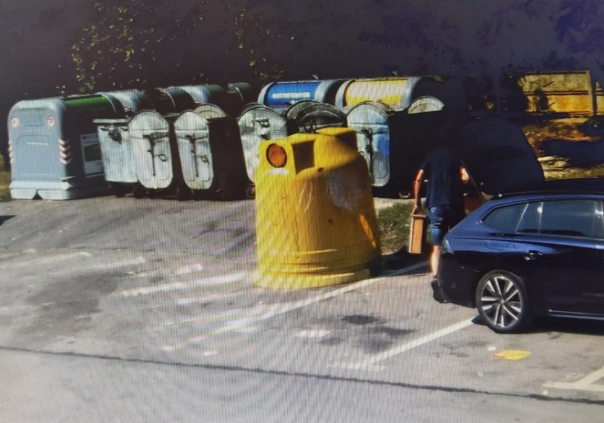 foto amenzi de pana la 1 000 de lei pentru constantenii care depoziteaza ilegal deseuri politia locala foto amenzi de pana la 1 000 de lei pentru constantenii care depoziteaza ilegal deseuri politia locala