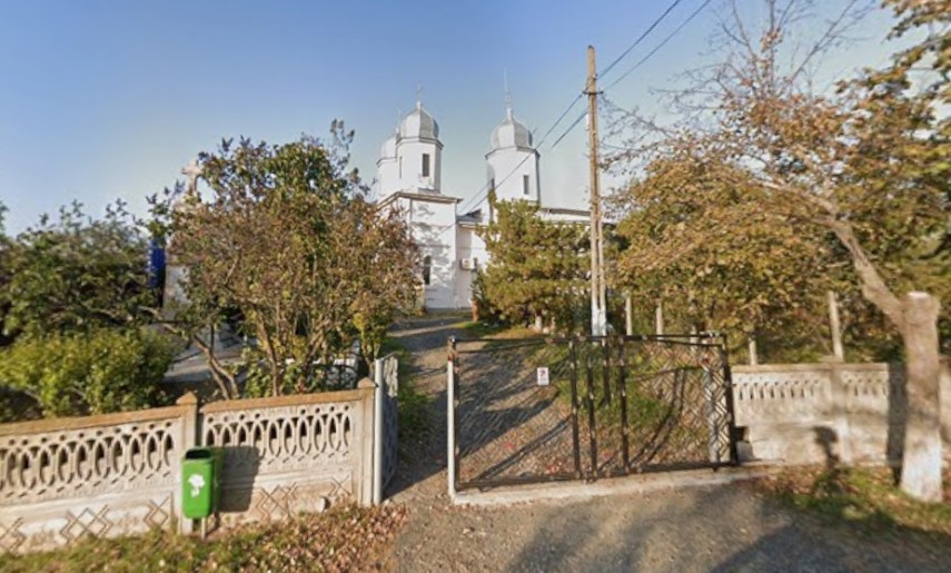 Biserica cu hramul „Sf. Nicolae” din Revărsarea - sursa foto: Google Maps