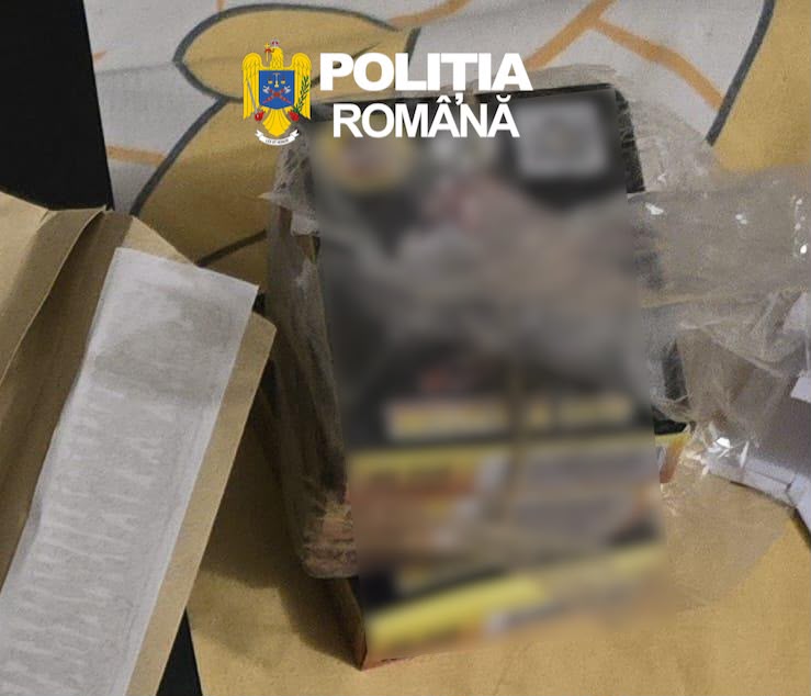 foto perchezitii ale politistilor de la transporturi intr un dosar de proxenetism clientii erau racolati foto perchezitii ale politistilor de la transporturi intr un dosar de proxenetism clientii erau racolati