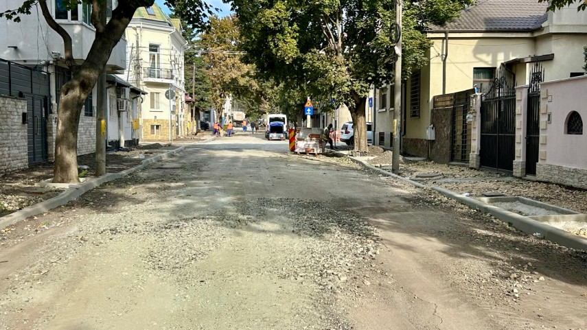 continua lucrarile de reabilitare a carosabilului pe strada ion lahovari traficul va fi restrictionat continua lucrarile de reabilitare a carosabilului pe strada ion lahovari traficul va fi restrictionat