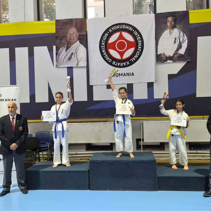 luptatorii de la oyama karate constanta pe podium la dacia fighting cup galerie foto 955931 luptatorii de la oyama karate constanta pe podium la dacia fighting cup galerie foto 955931