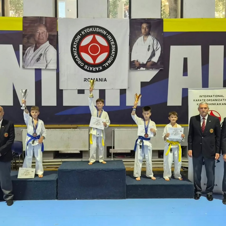 luptatorii de la oyama karate constanta pe podium la dacia fighting cup galerie foto 955931 luptatorii de la oyama karate constanta pe podium la dacia fighting cup galerie foto 955931