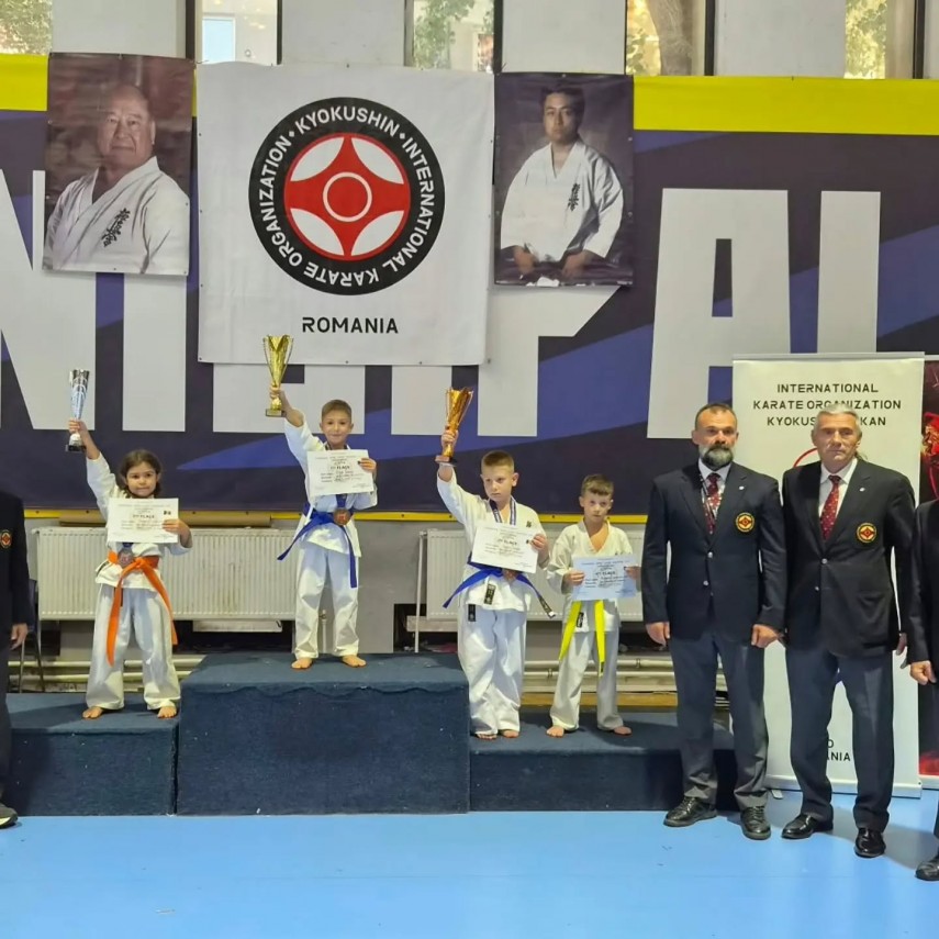 luptatorii de la oyama karate constanta pe podium la dacia fighting cup galerie foto 955931 luptatorii de la oyama karate constanta pe podium la dacia fighting cup galerie foto 955931