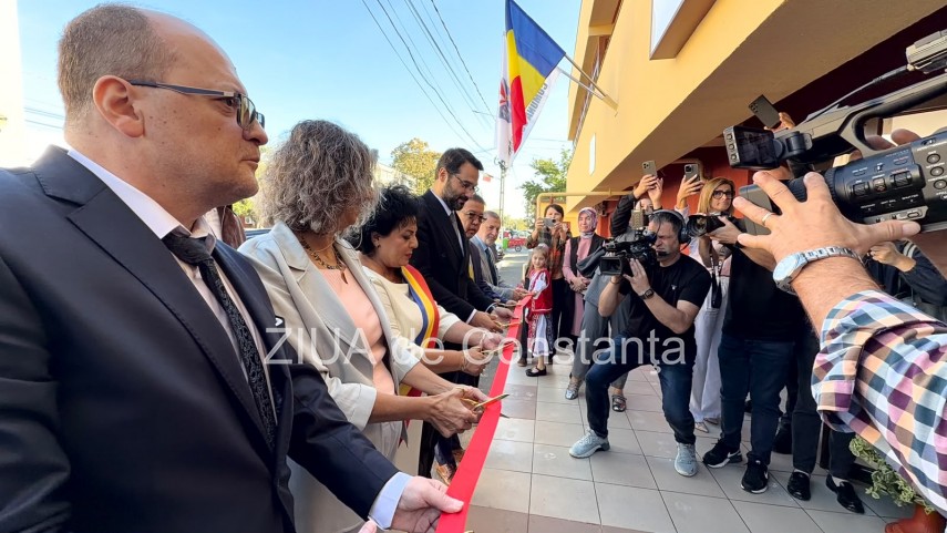 foto video servicii medicale noi in cumpana cinci cabinete medicale moderne inaugurate astazi la centrul foto video servicii medicale noi in cumpana cinci cabinete medicale moderne inaugurate astazi la centrul
