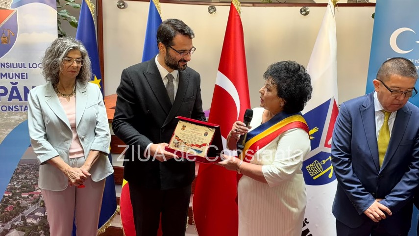 foto video servicii medicale noi in cumpana cinci cabinete medicale moderne inaugurate astazi la centrul foto video servicii medicale noi in cumpana cinci cabinete medicale moderne inaugurate astazi la centrul